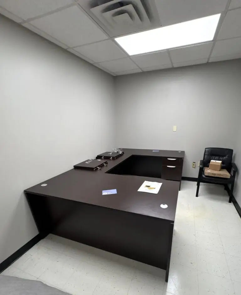 Office Furniture Assembly in Tulsa — furniture assembly